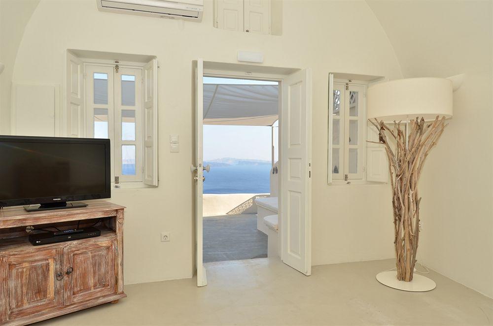 Hostel 16 Oia Екстер'єр фото