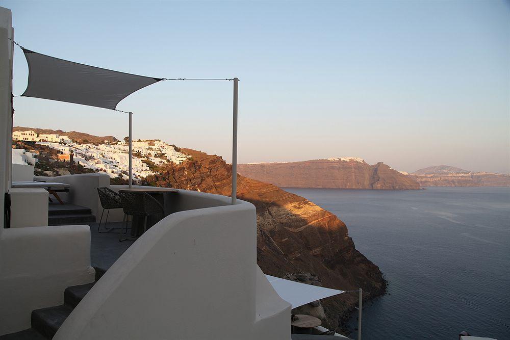 Hostel 16 Oia Екстер'єр фото