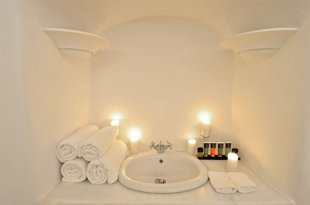 Hostel 16 Oia Екстер'єр фото