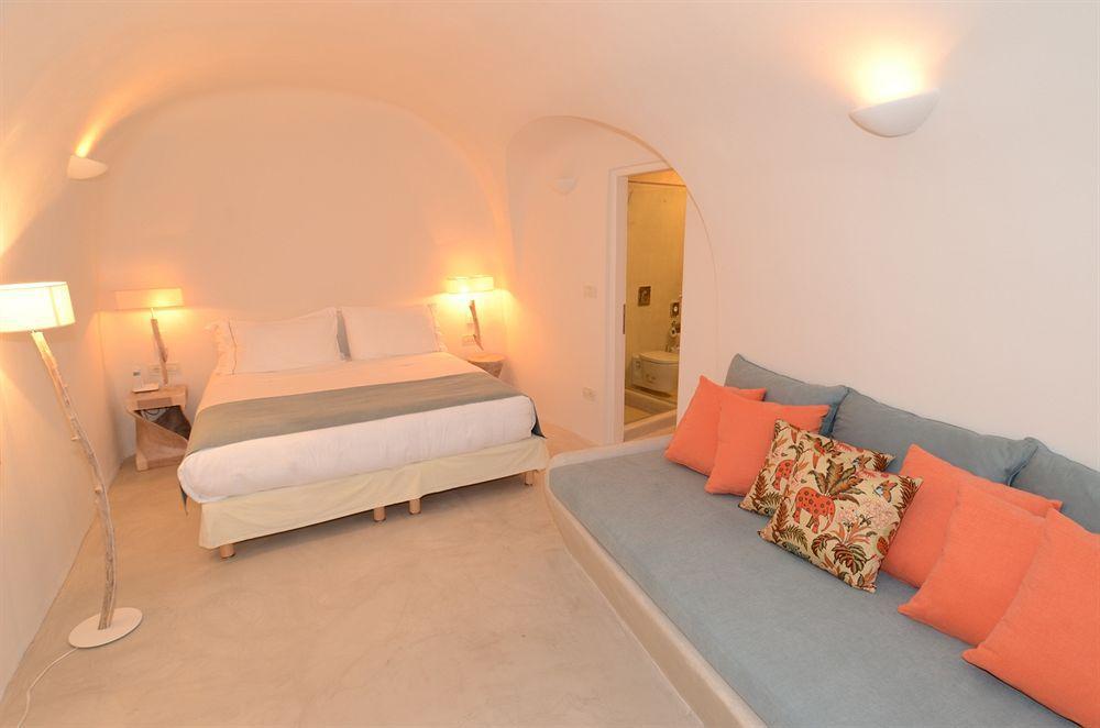 Hostel 16 Oia Екстер'єр фото