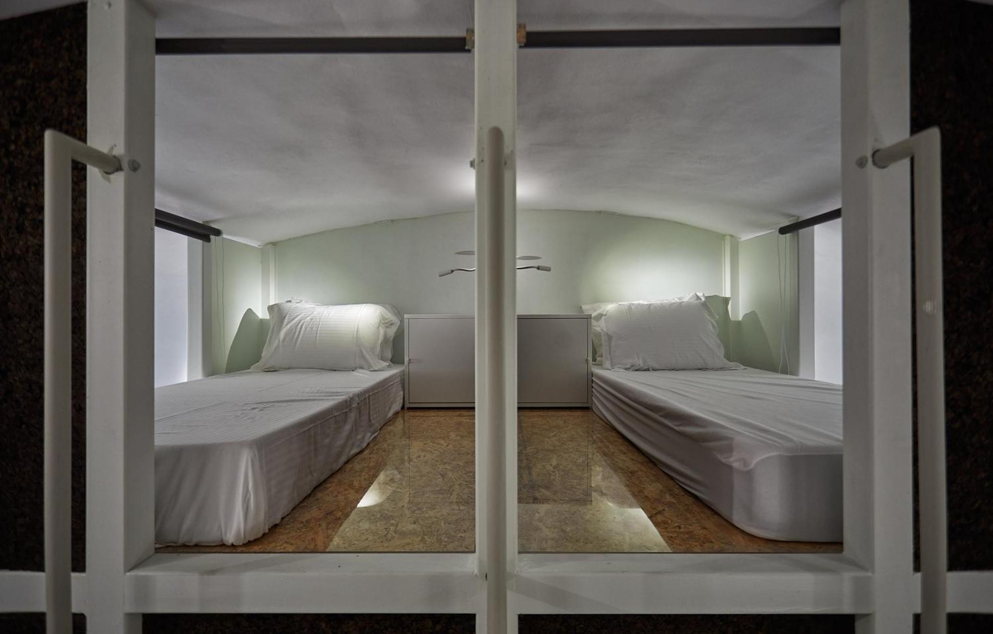 Hostel 16 Oia Екстер'єр фото