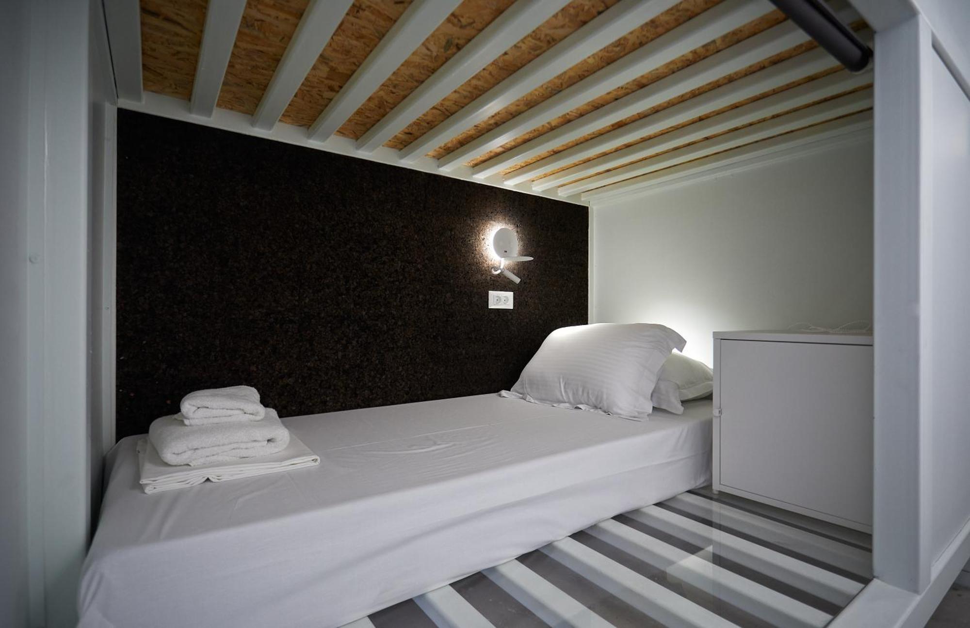 Hostel 16 Oia Екстер'єр фото