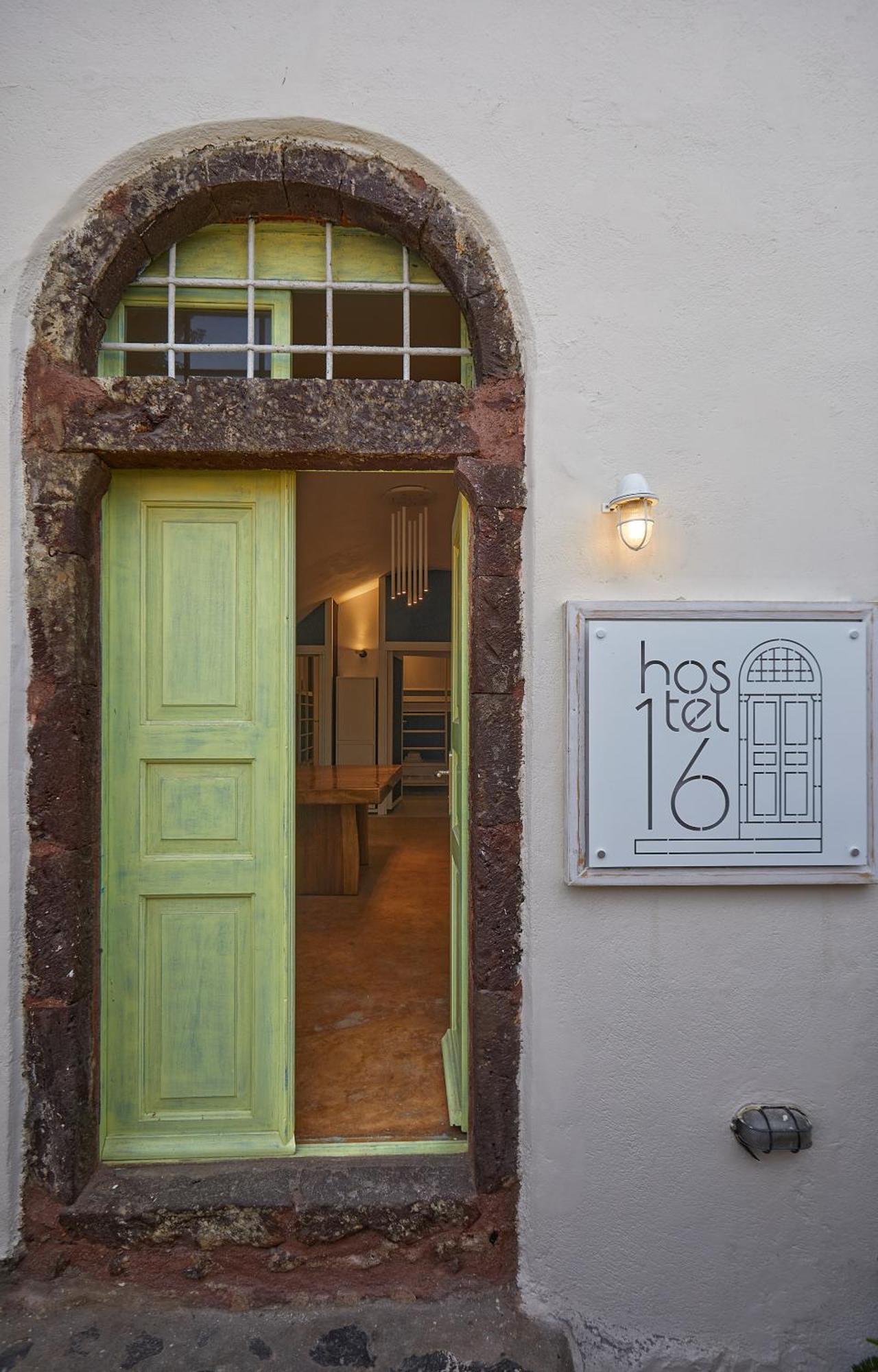 Hostel 16 Oia Екстер'єр фото