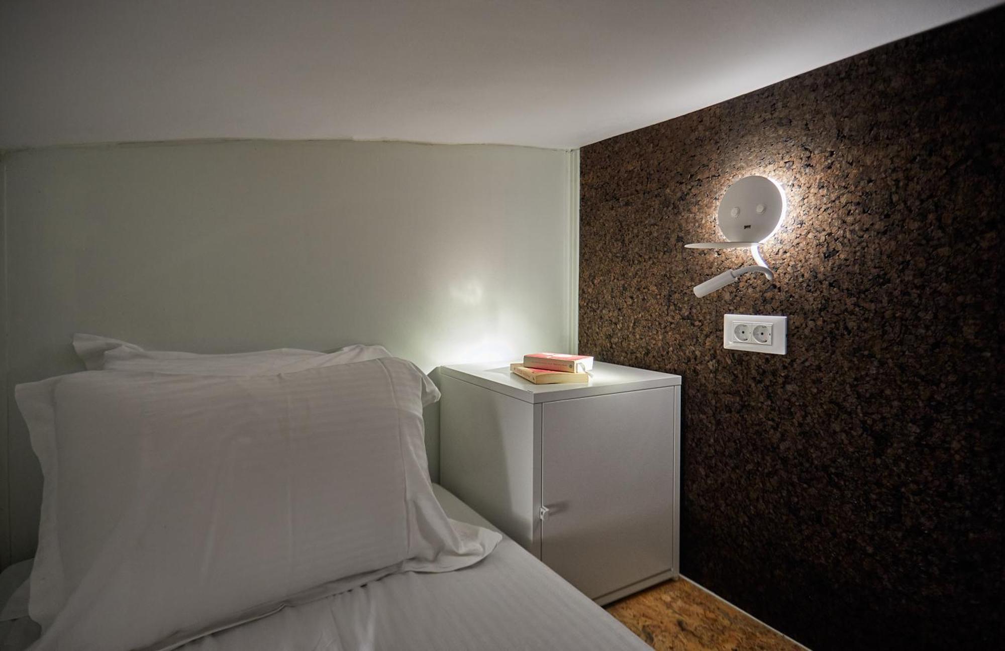 Hostel 16 Oia Екстер'єр фото